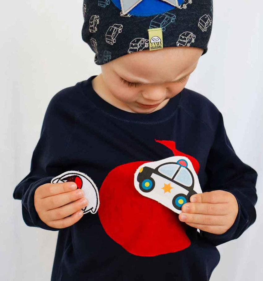 ausgefallene und besondere Kinderkleidung individuell gestaltbar mit Klettpatches